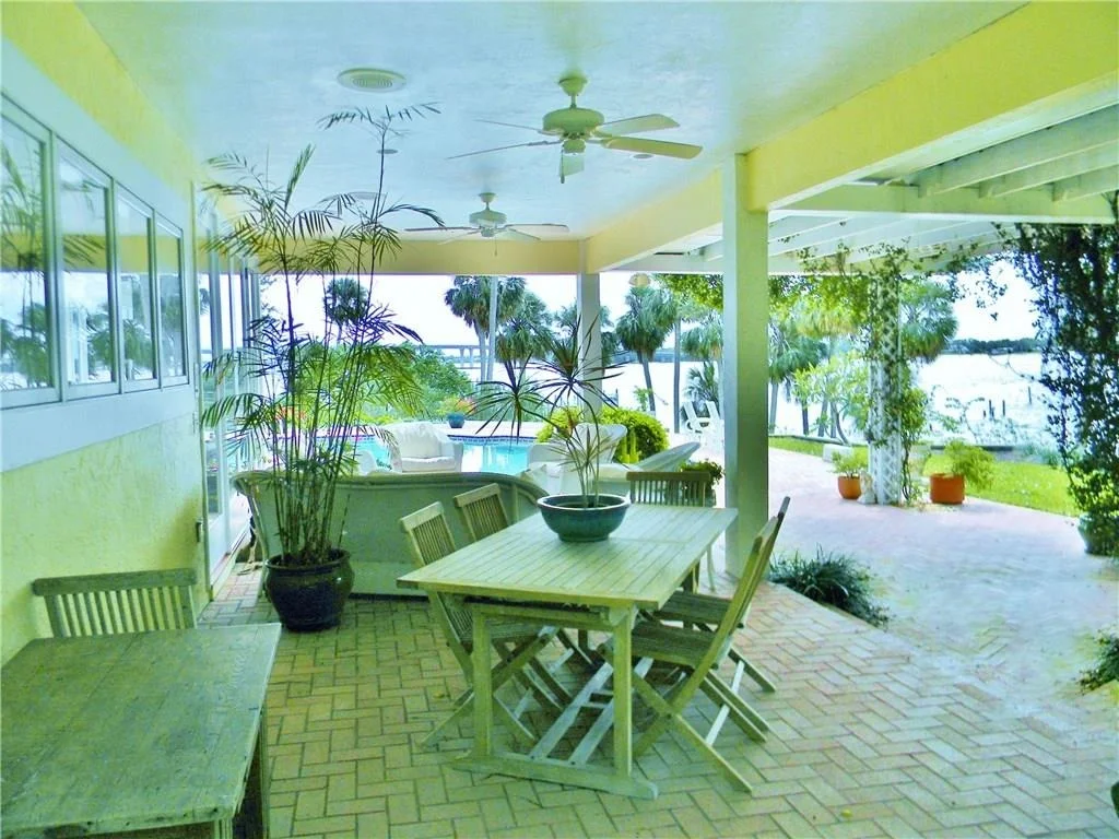 Photo of 39 N River Road