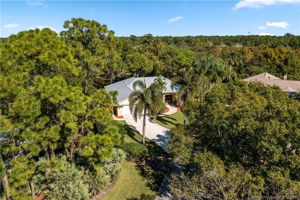 Photo of 515 SE Mill Stream Terrace