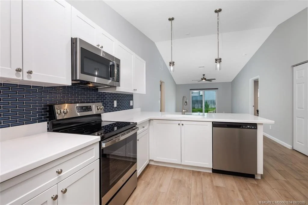Photo of 5245 SE Channel Drive