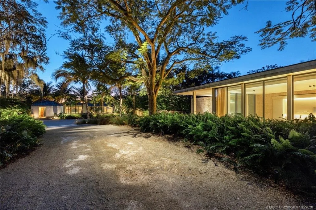 Photo of 109 S River Road