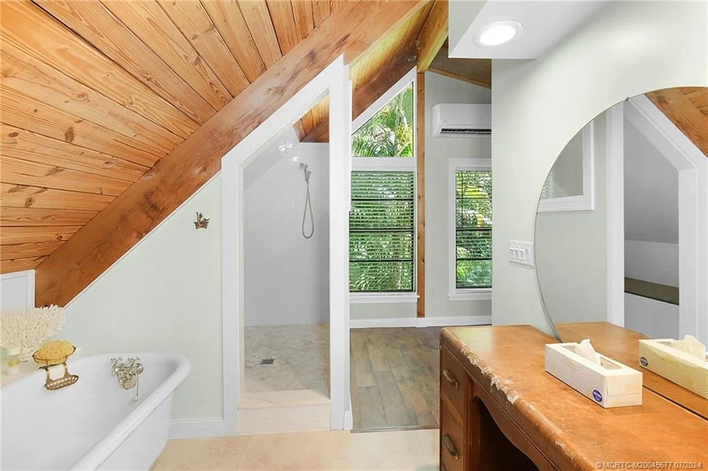 Photo of 5513 Spruce Drive