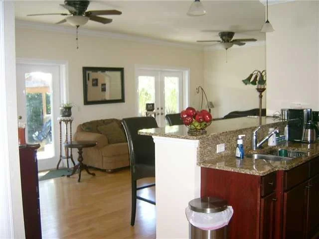 Photo of 427 Peninsula Drive