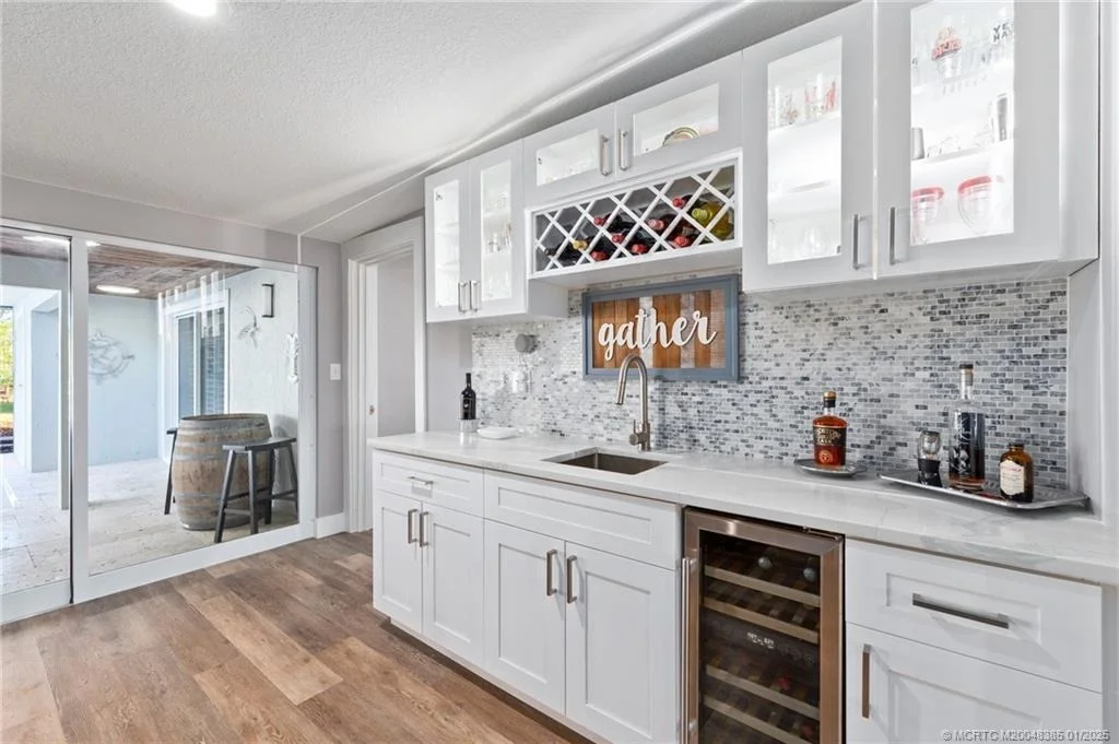 Photo of 1275 NW Pine Lake Drive