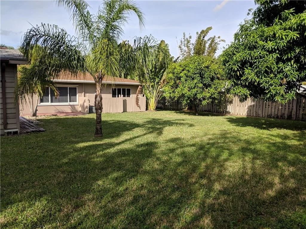 Photo of 4760 SE Bayshore Terrace