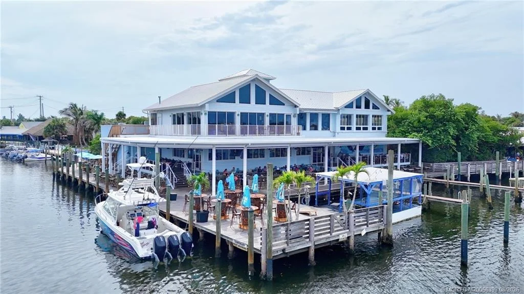 Photo of 4586 SE Manatee Terrace