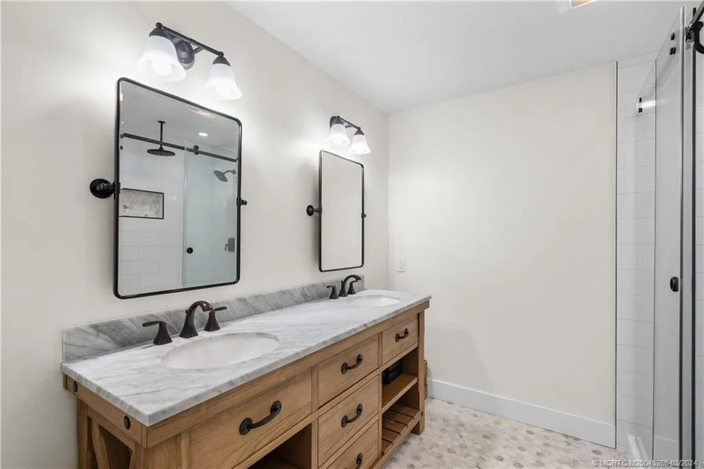 Photo of 4566 SE Windsor Court