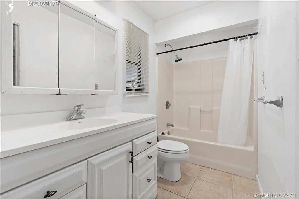 Photo of 5273 SE Tall Pines Way