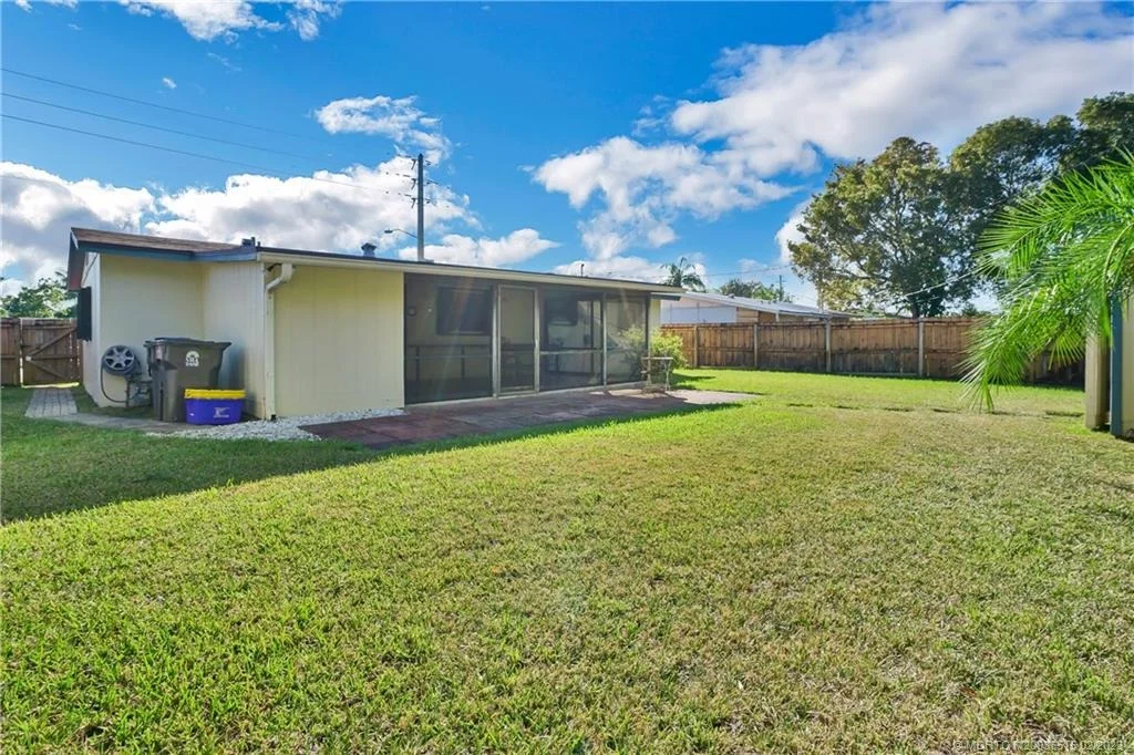Photo of 1077 Drexel Road