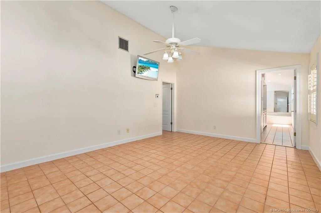 Photo of 3 Gumbo Limbo Way