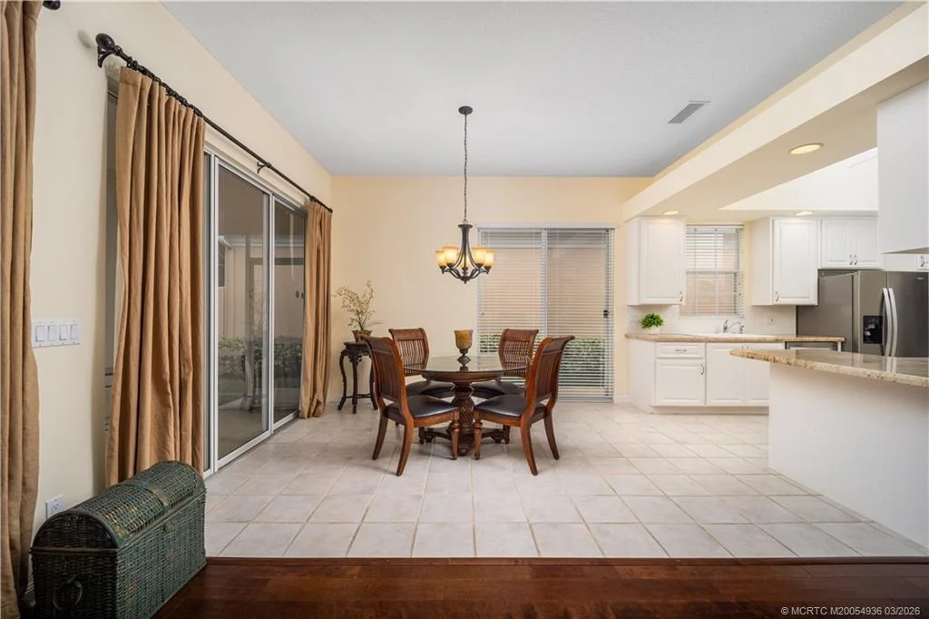 Photo of 1477 SW Eagleglen Place