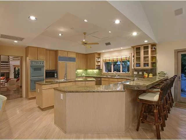 Photo of 6541 SE HARBOR Circle