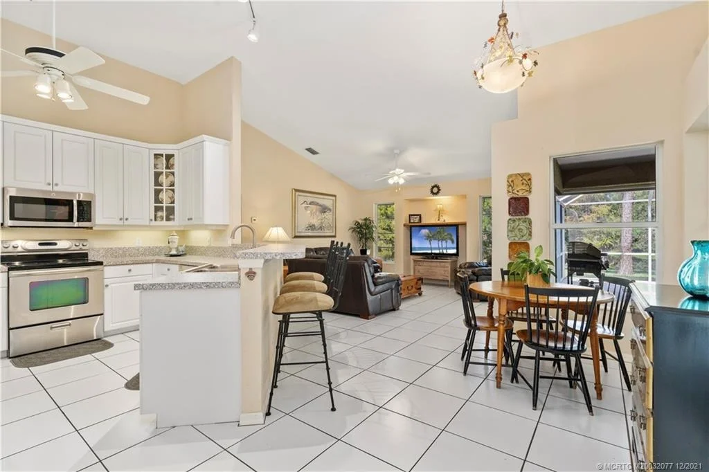 Photo of 515 SE Mill Stream Terrace