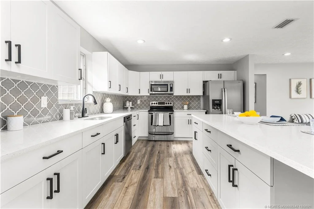 Photo of 693 NW Spruce Ridge Drive