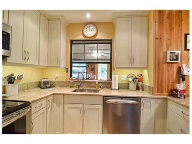 Photo of 8904 SW Cherry Lane