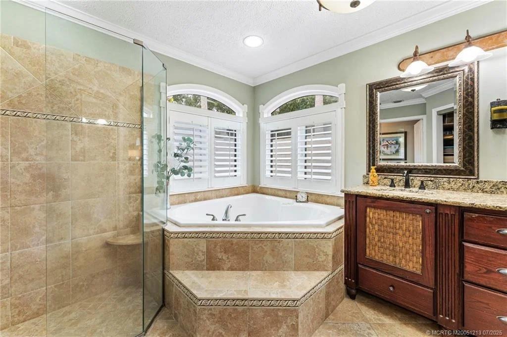 Photo of 2087 SW Danforth Circle