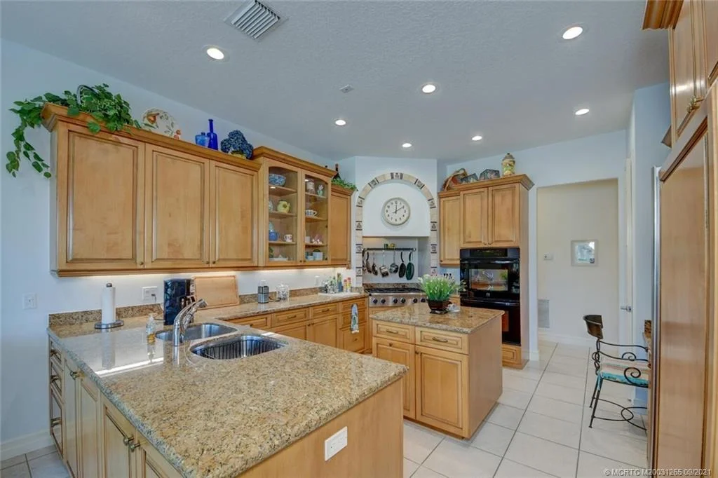 Photo of 3733 SE Doubleton Drive