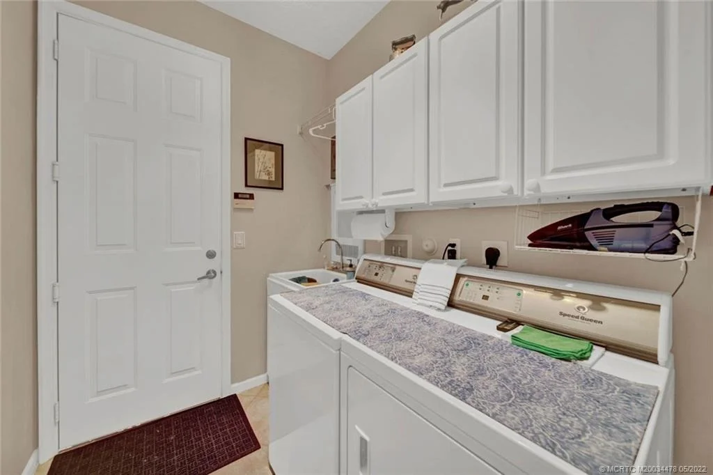 Photo of 1264 SE Illusion Isle Way