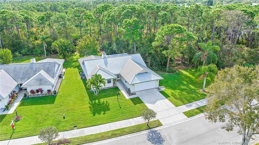 Photo of 6771 SE Lillian Court