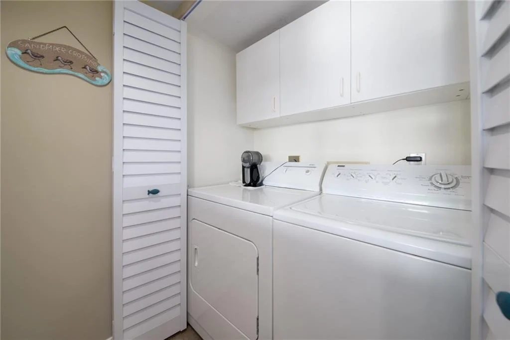 Photo of Unit 307 at 307 NE Golfview Circle