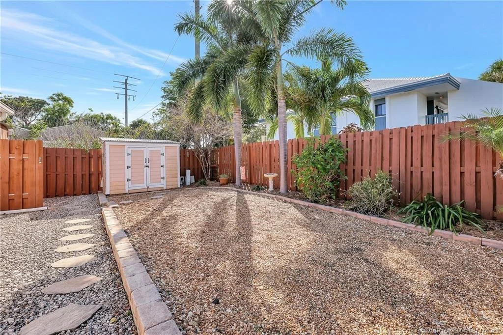 Photo of 294 SE Sailfish Lane
