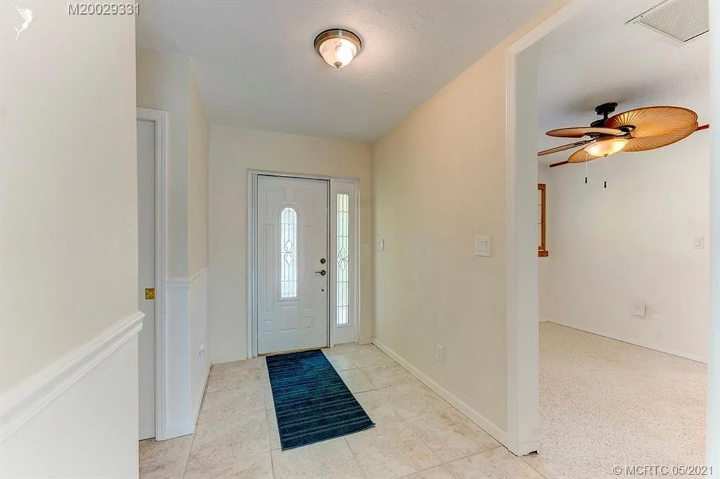 Photo of 799 SW Tanglewood Trail