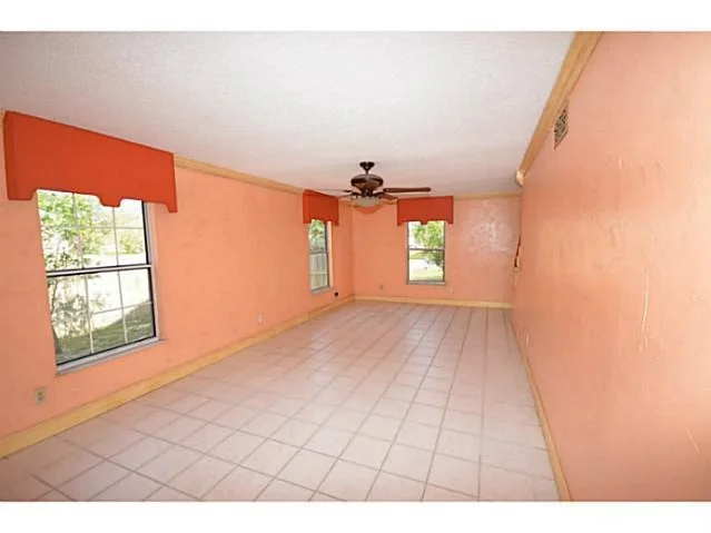 Photo of 1100 SE 14th Street