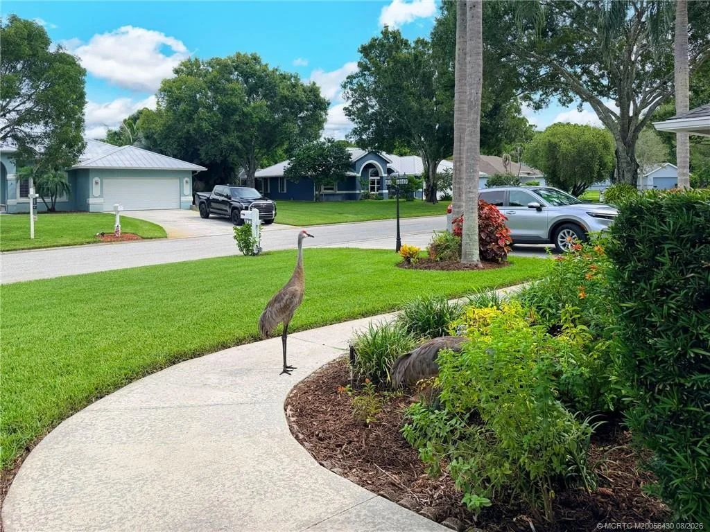 Photo of 672 SE Pin Oak Terrace
