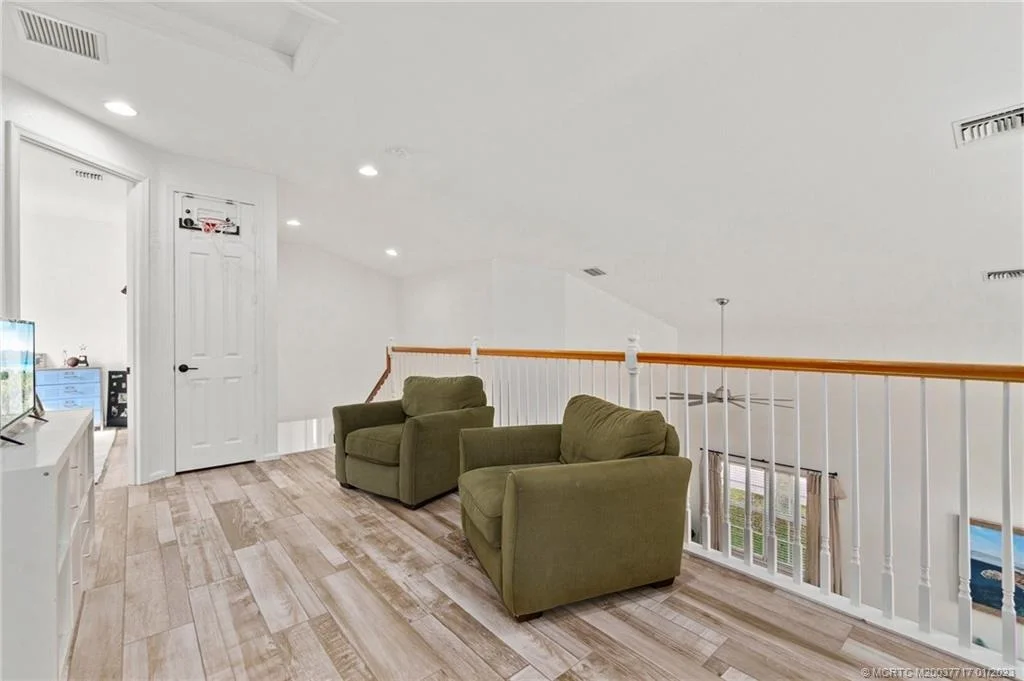 Photo of 1341 SE Fleming Way