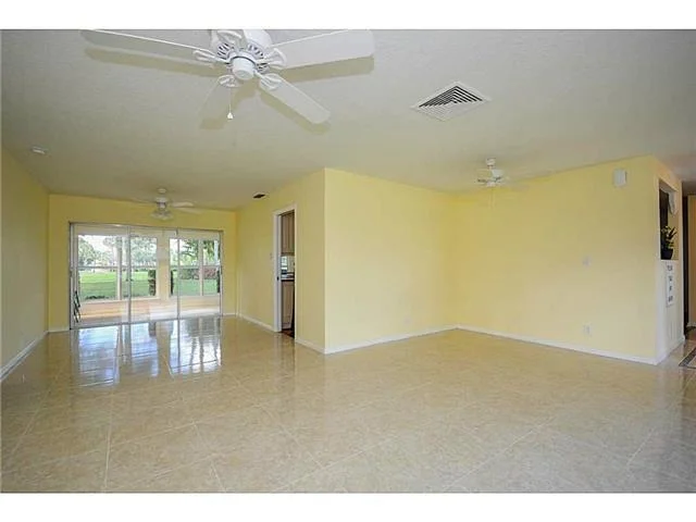 Photo of 3953 SE Fairway East