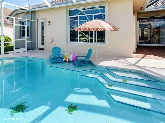 Photo of 7005 SE Bay Hill Drive
