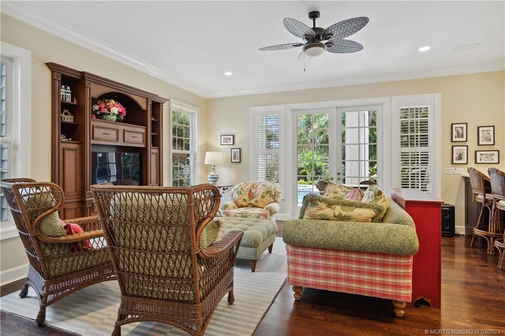 Photo of 9 Pineapple Lane
