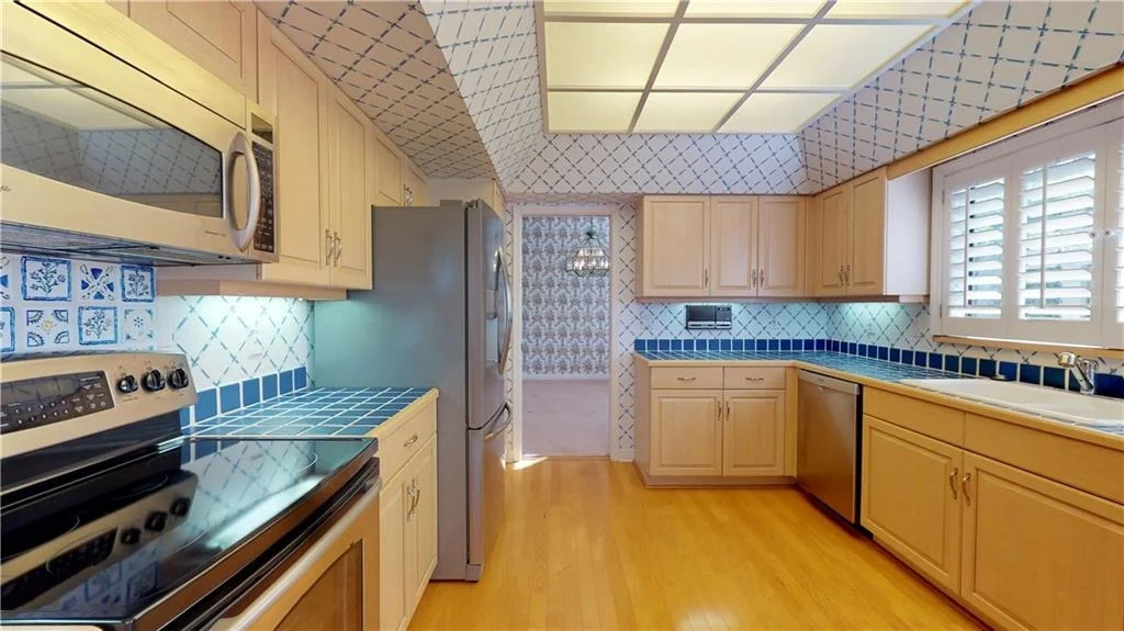 Photo of 6672 SE Pacific Drive