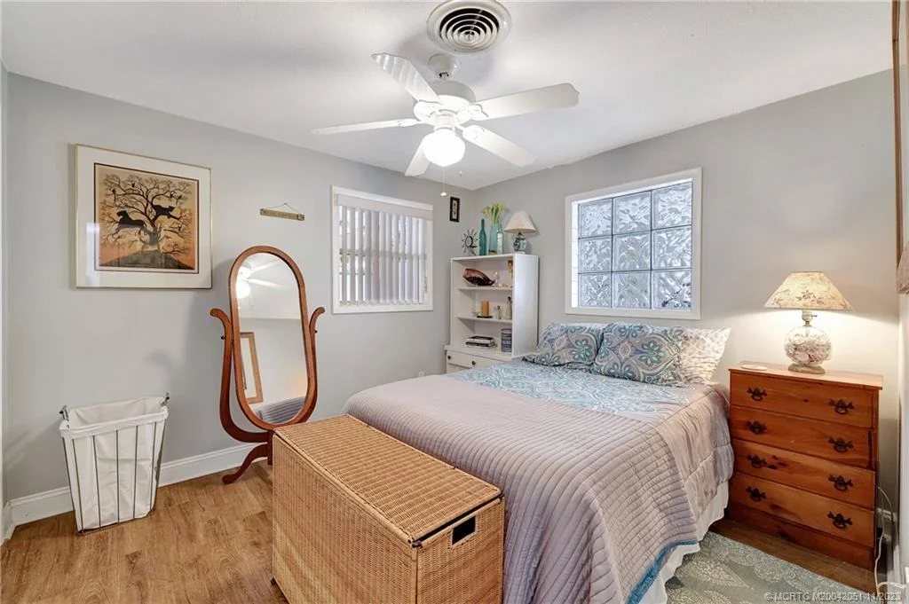 Photo of 294 SE Sailfish Lane