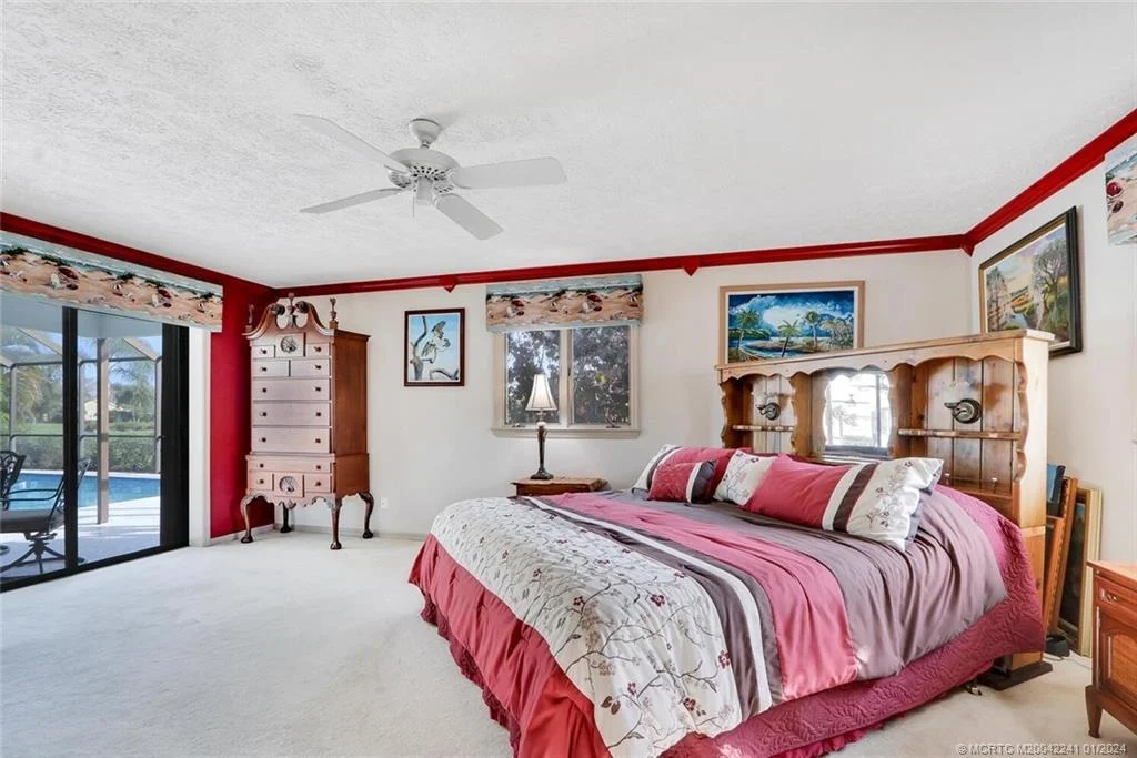 Photo of 3611 SE Fairway W