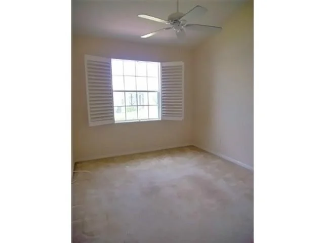 Photo of 491 NW Red Pine Way