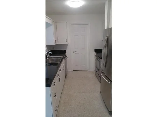 Photo of 212 SE Monterey Avenue