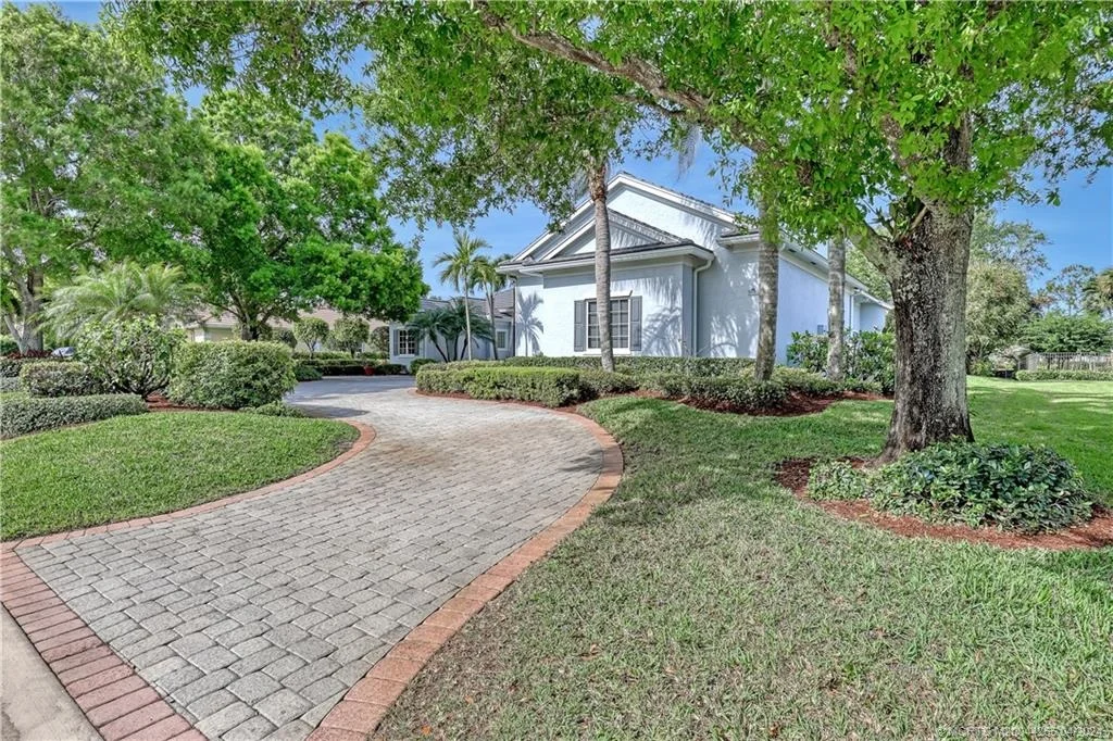Photo of 4697 SE Waterford Drive