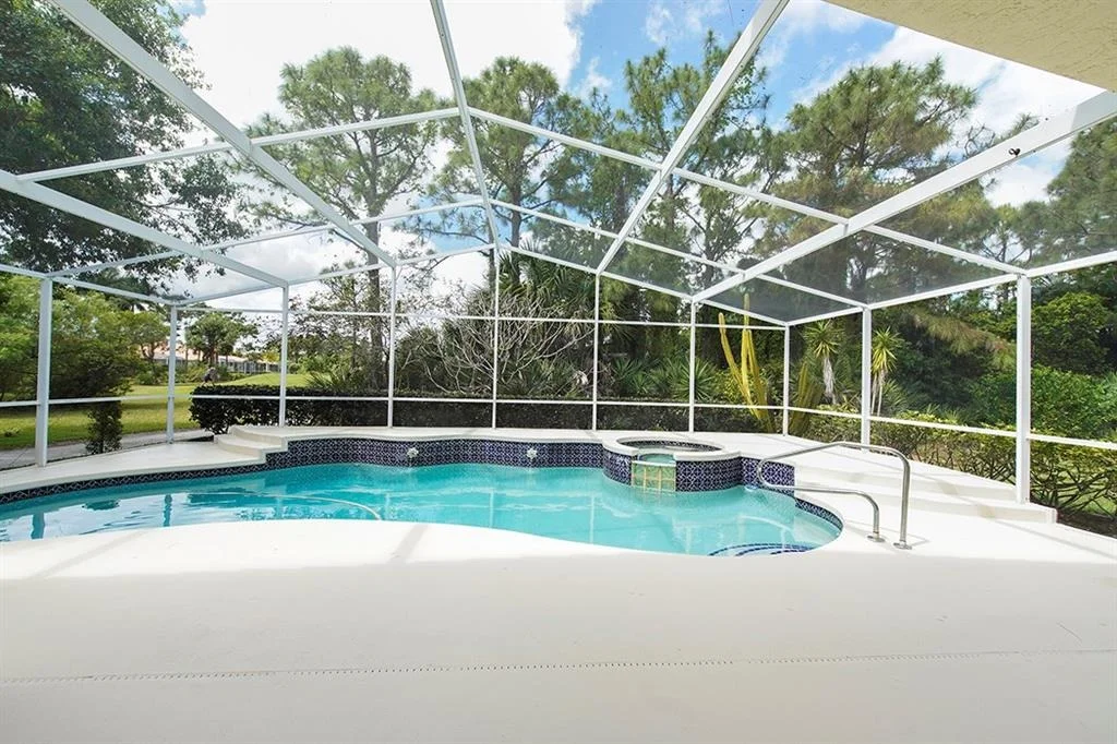 Photo of 7140 SE Twin Oaks Circle