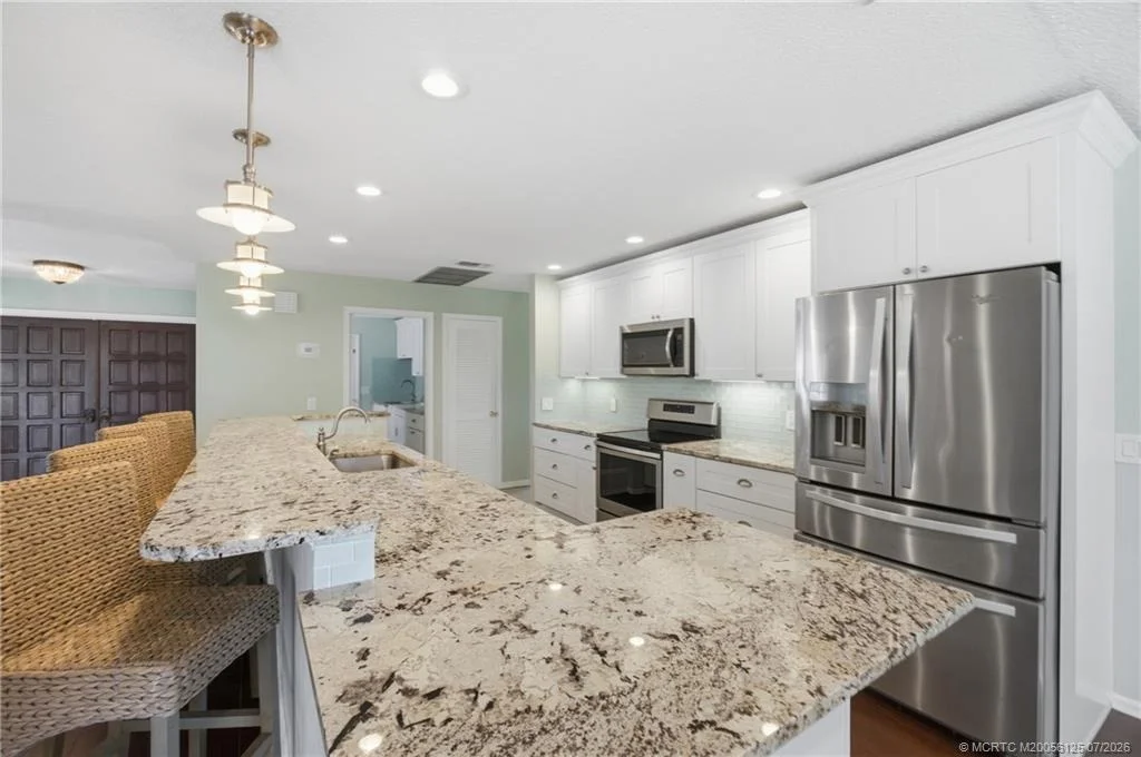 Photo of 3131 SE Fairway W