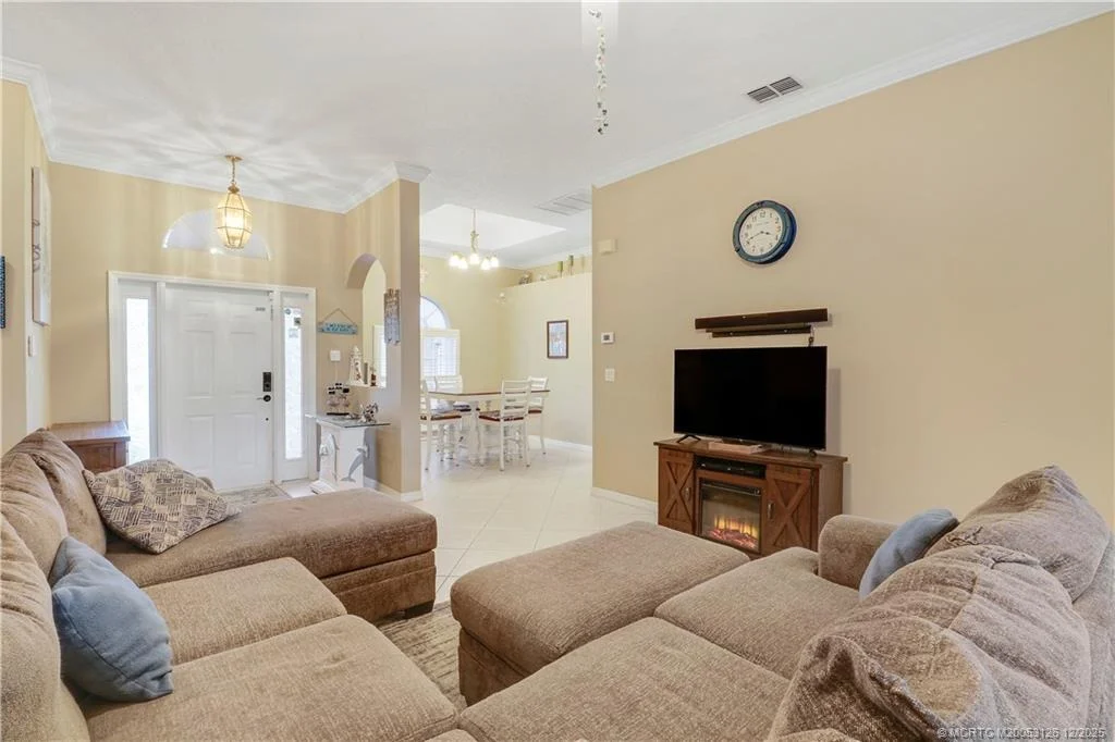 Photo of 2260 Windemere Drive