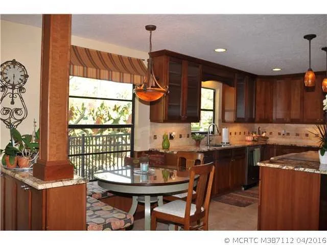 Photo of 1091 SE Buttonwood Circle