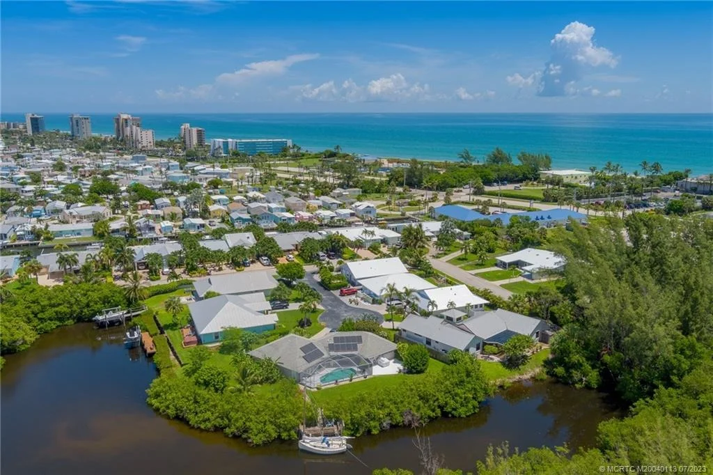Photo of 27 Aqua Ra Drive