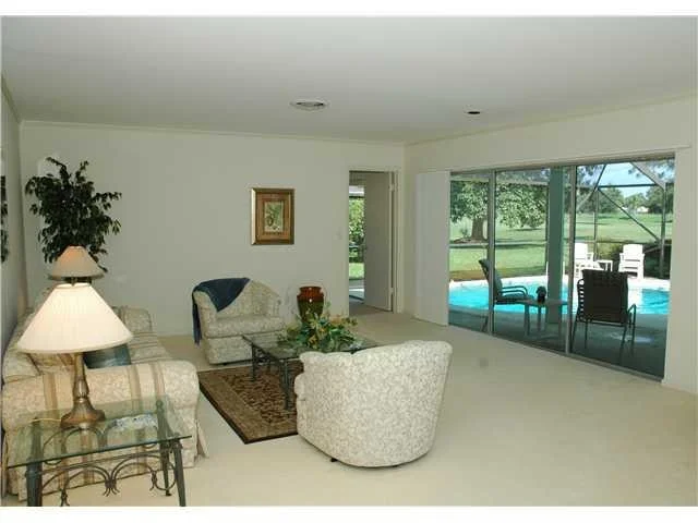 Photo of 4283 SE Fairway East