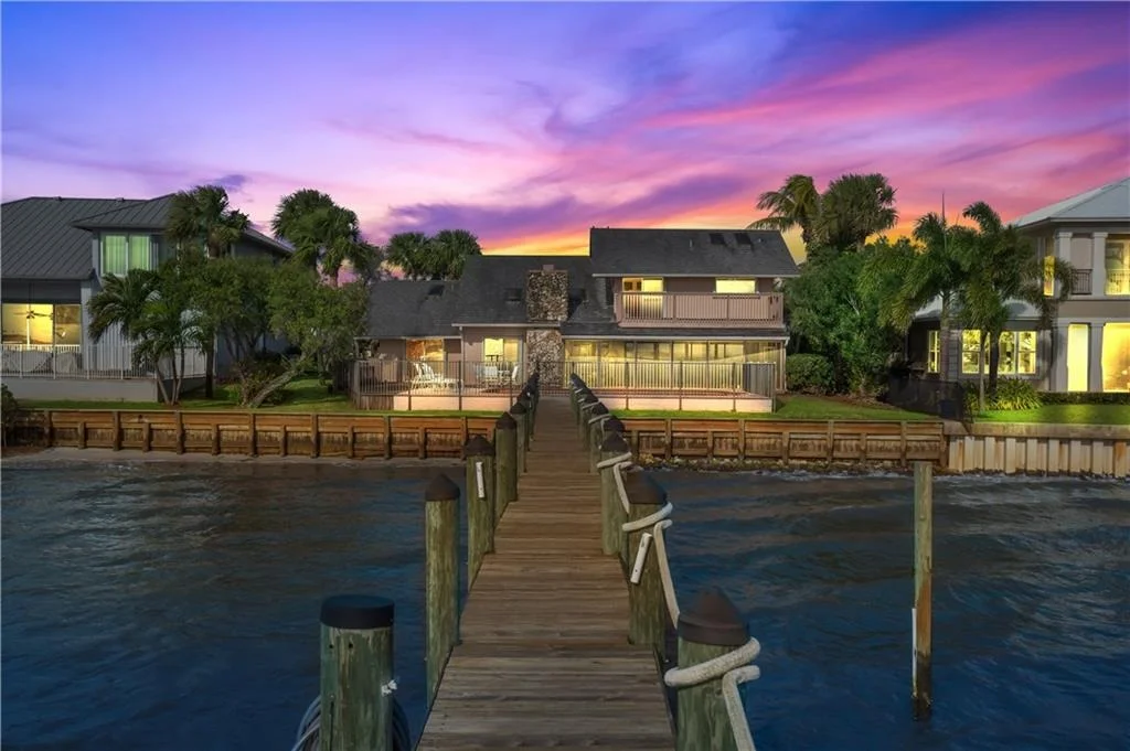Photo of 4230 NE Joes Point Road