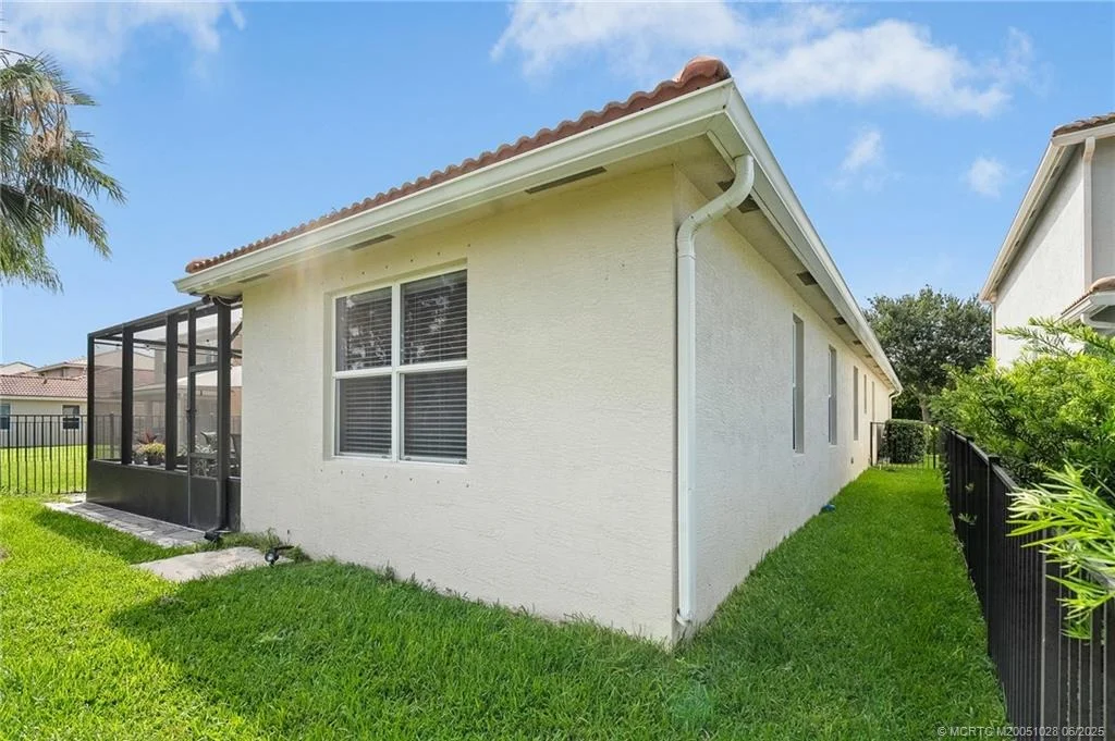 Photo of 6046 SE Split Oak Trail