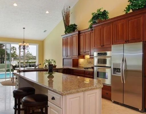 Photo of 6461 SE HARBOR Circle