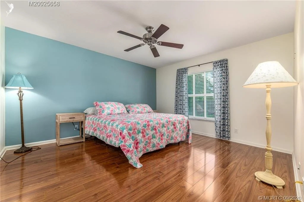 Photo of 4572 SE Murray Cove Circle