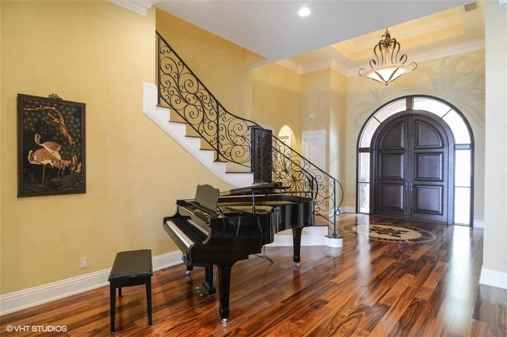Photo of 27 W High Point Road