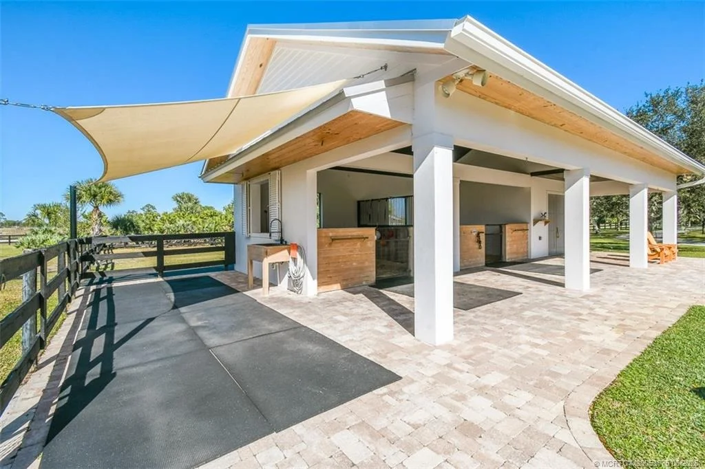 Photo of 2541 SW Trailside Path