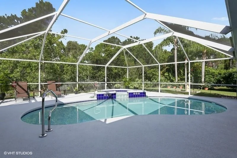 Photo of 5828 SE Moss Back Court